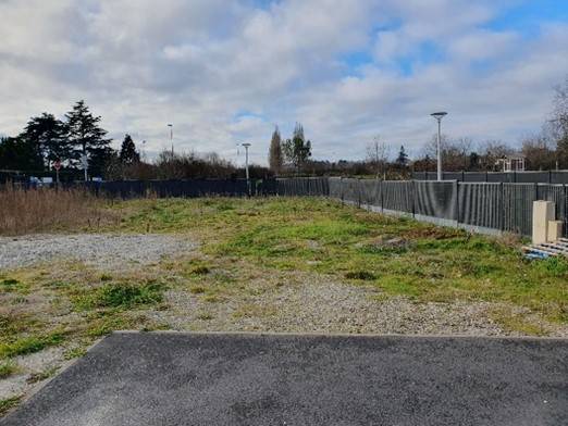Vivre dans une maison moderne en bois dans Bordeaux Métropole à Le HAILLAN