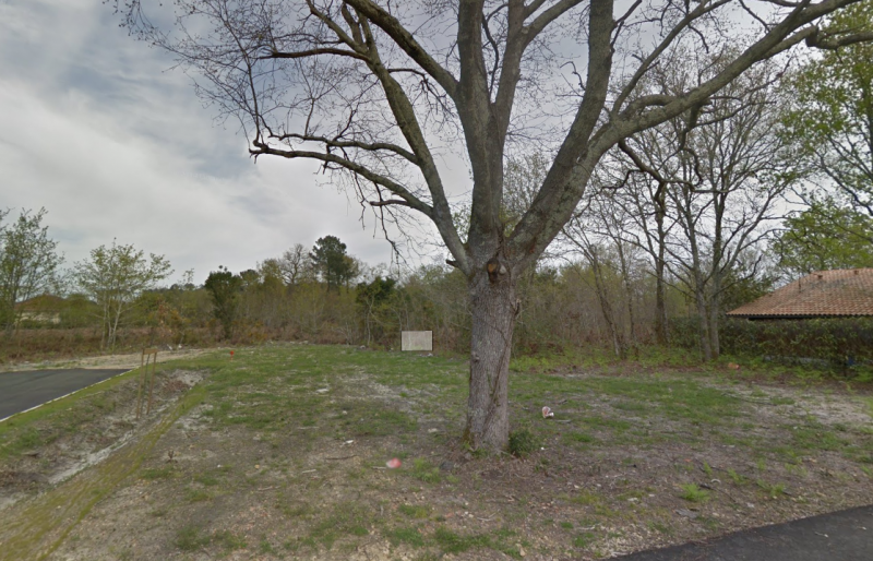 Maison en bois dans un quartier calme à BISCAROSSE