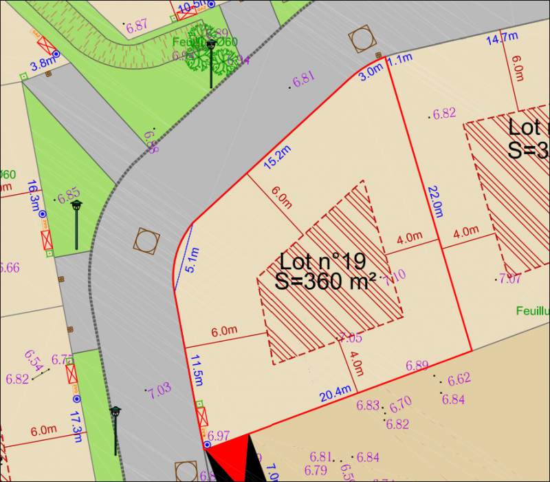 Etudier un plan de maison sur un terrain en lotissement à La Teste de Buch