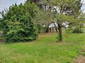 Trouver un terrain du côté de MACAU aux portes du Médoc