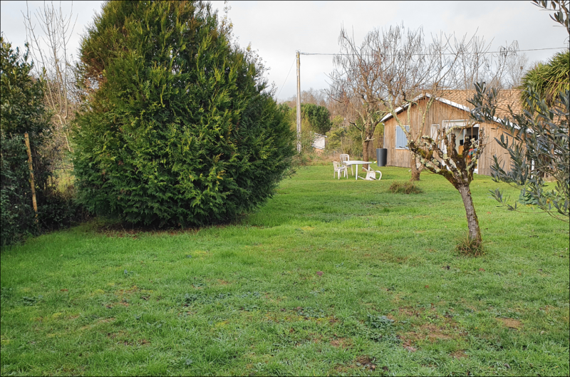 Opportunité terrain pas cher à MONTUSSAN sur la rive droite de Bordeaux