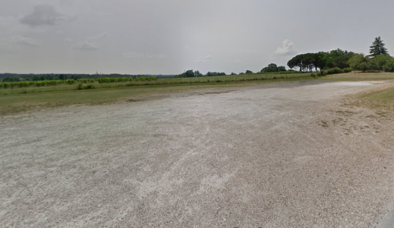 Terrain à bâtir à Puynormand proche de Saint Médard de Guizières