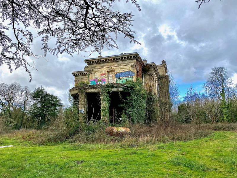 Chateau du Dragon à Bouliac Lotissement à proximité
