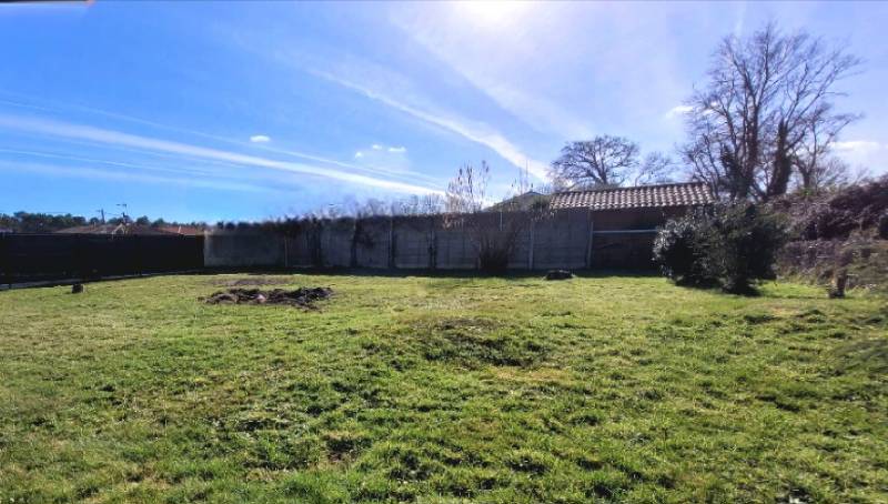 Andernos les bains Terrain rare à saisir